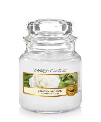 Yankee Candle Camellia Blossom Housewarmer small