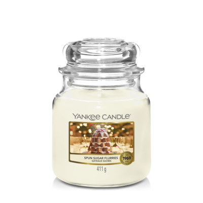 Yankee Candle Spun Sugar Flurries medium jar