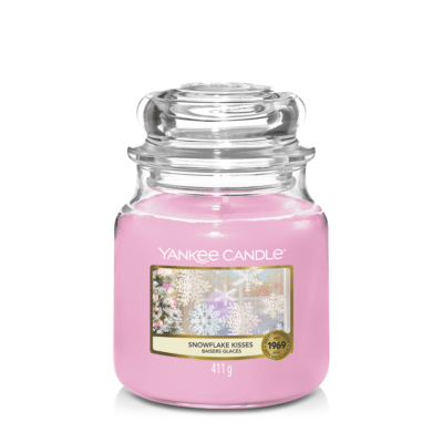 Yankee Candle Snowflake Kisses MEDIUM Jar